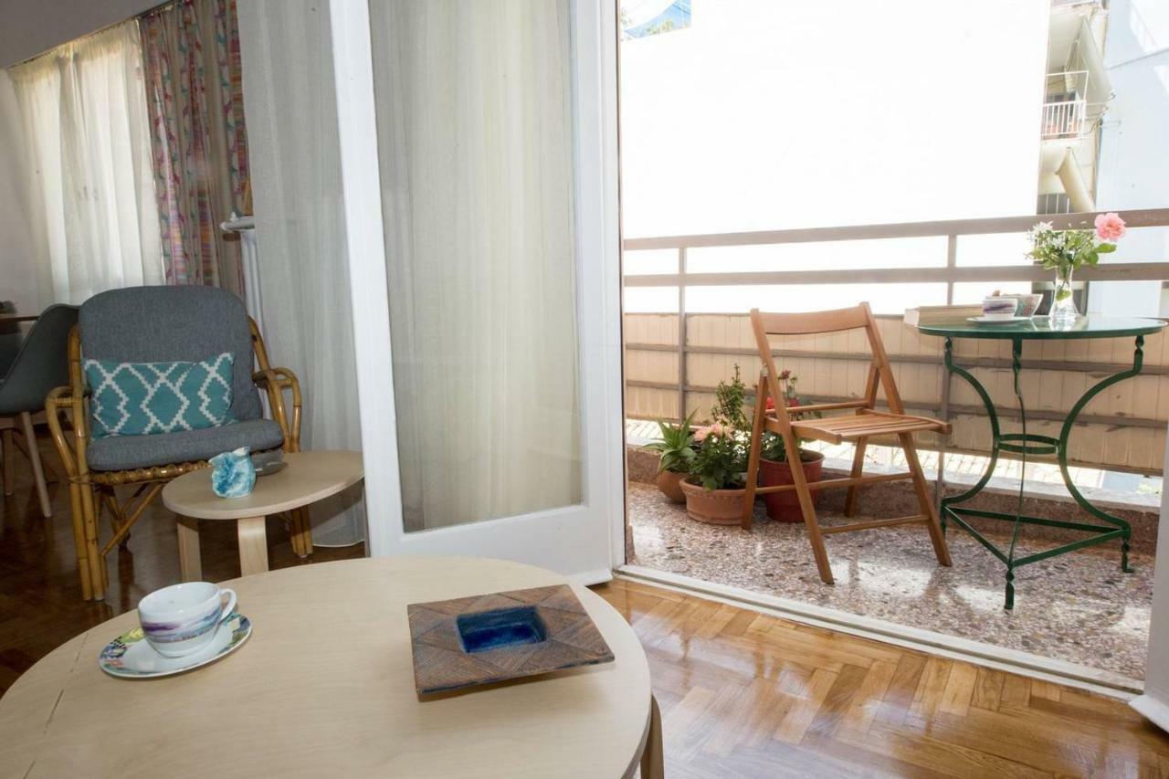 The Ideal Locale - A Sleek And Illuminated Space Kalamata Zewnętrze zdjęcie
