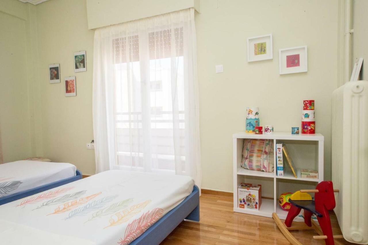The Ideal Locale - A Sleek And Illuminated Space Kalamata Zewnętrze zdjęcie